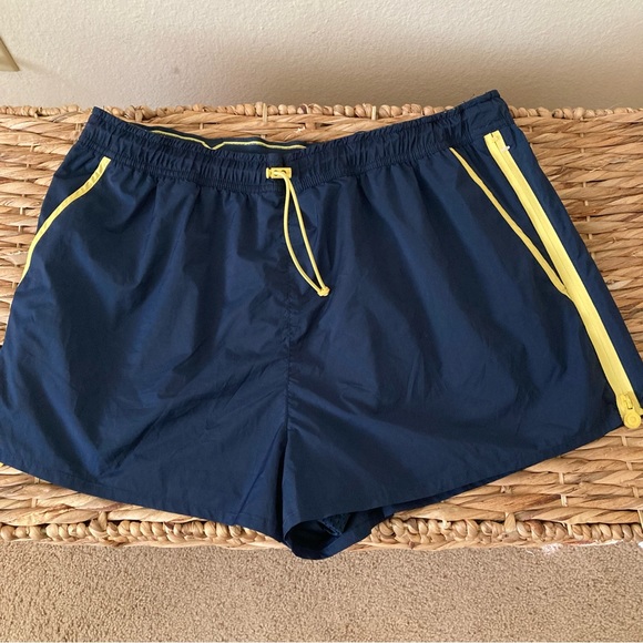 Hunter Activewear Short Color Navy Blue - Picture 3 of 9